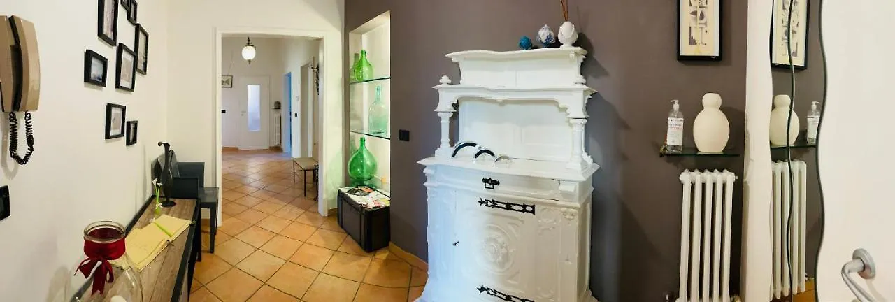 B&B A Casa Di Flo' Modena Italy